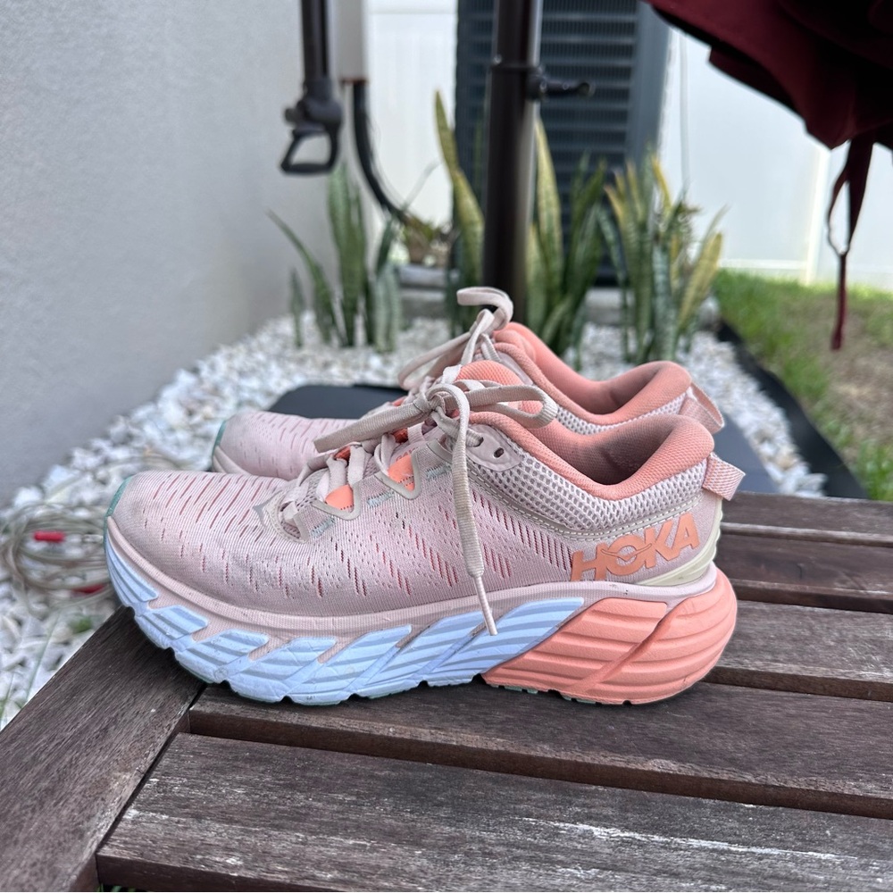 HOKA ONE ONE Women’s Gaviota 3 Running Shoe Peach/White Size 5.5B